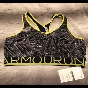 NWT Under Armour Women’s Sports Bra